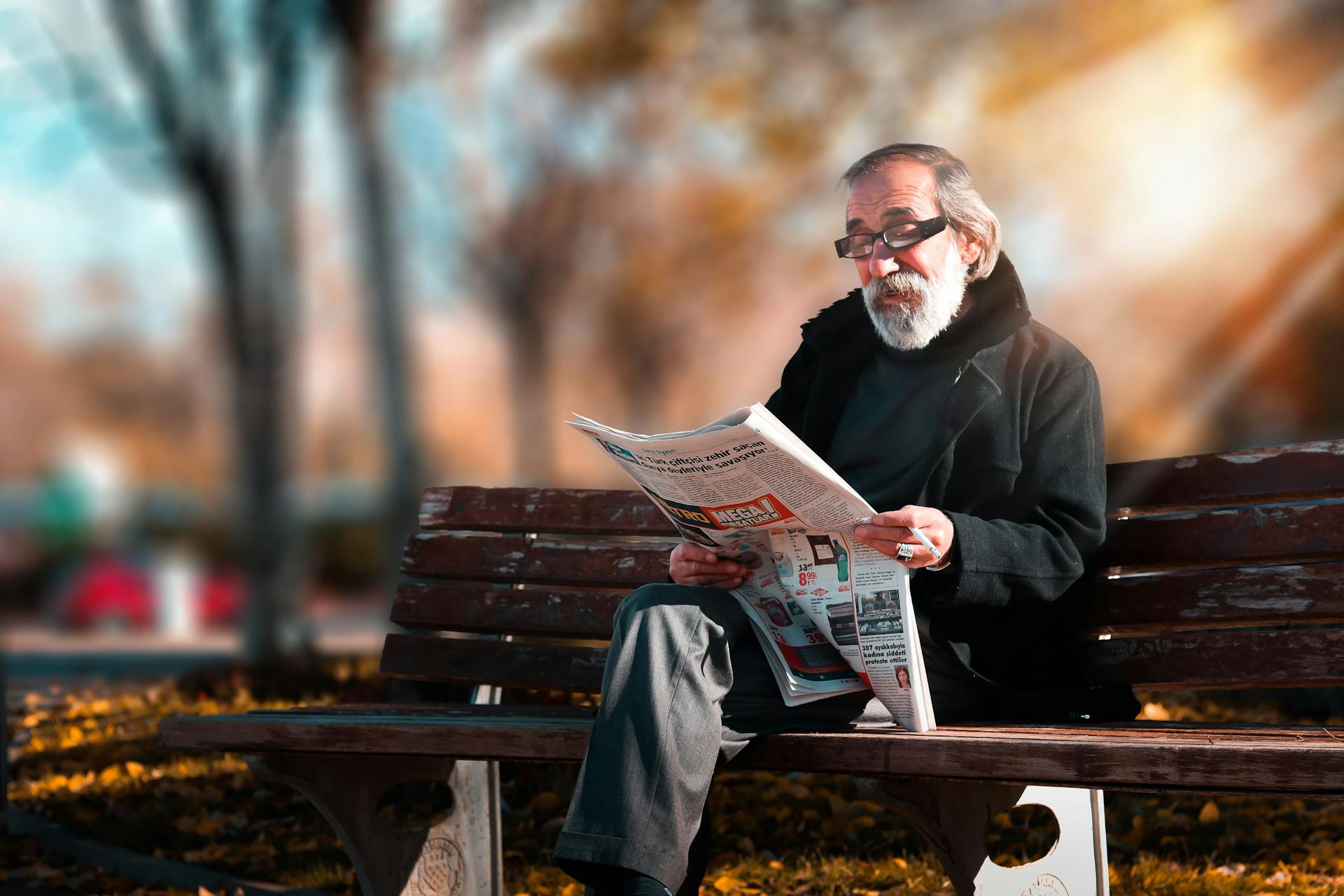 Elderly man practicing chair exercises in Reno, NV